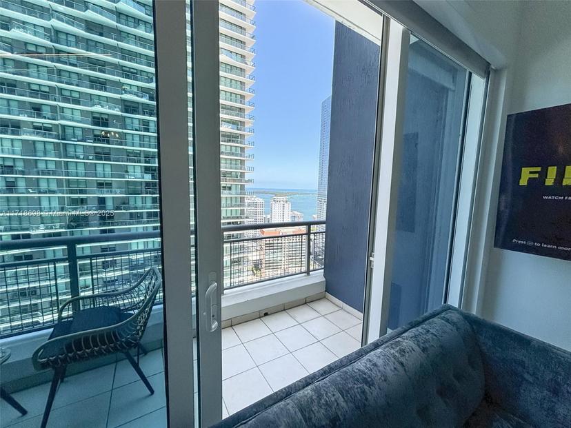 Picture of 60 SW 13Th St # 3212, Miami FL 33130