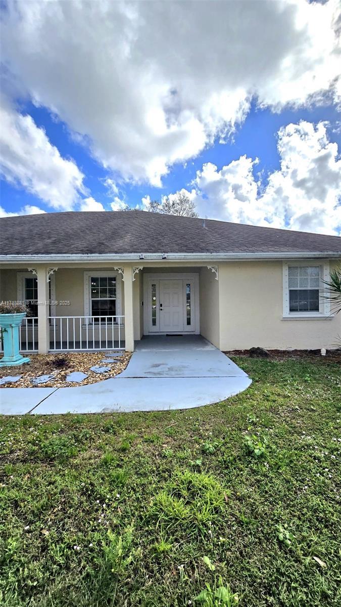 Picture of 423 SW Byron St, Port St. Lucie FL 34983