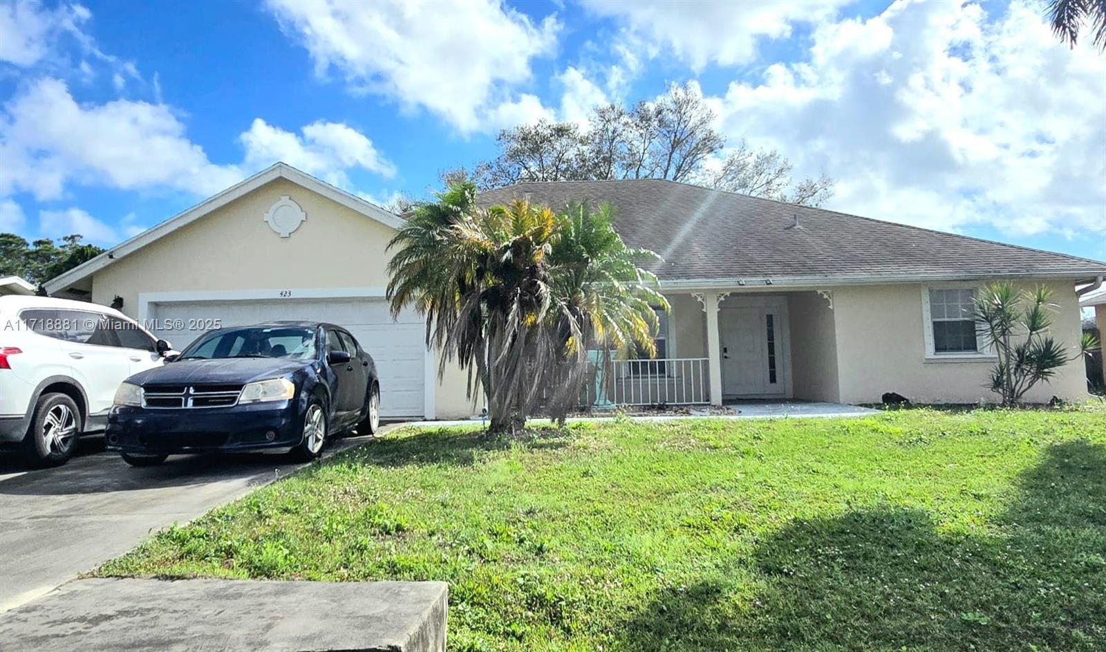 Picture of 423 SW Byron St, Port St. Lucie, FL 34983