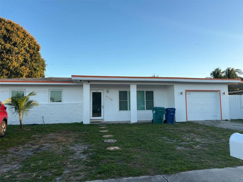 Picture of 4430 NW 175Th St, Miami Gardens FL 33055