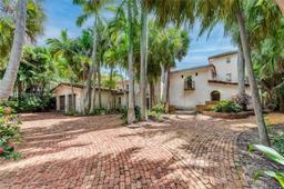 Picture of 6825 Sunrise Dr, Coral Gables, FL 33133