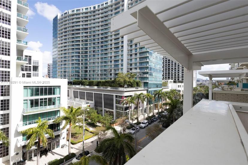 Picture of 3250 NE 1St Ave # 502, Miami FL 33137