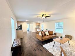 Picture of 3057 Holiday Beach Drive, Avon Park, FL 33825