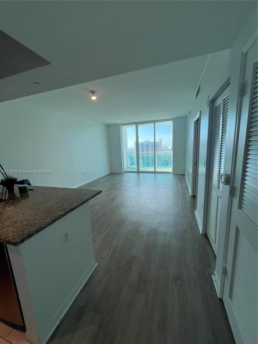 Picture of 951 Brickell Ave # 3303, Miami FL 33131