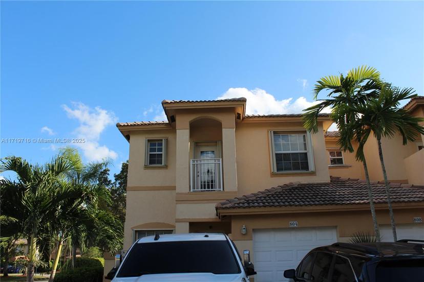 Picture of 804 NW 170Th Ter # 121, Pembroke Pines FL 33028