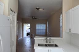 Picture of 804 NW 170Th Ter # 121, Pembroke Pines, FL 33028