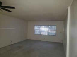 Picture of 6731 Cypress Rd # 104, Plantation, FL 33317