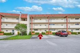 Picture of 300 S Hollybrook Dr # 105, Pembroke Pines, FL 33025