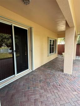 Picture of 15945 NW 81St Ct, Miami Lakes, FL 33016