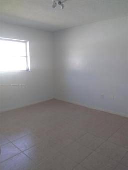 Picture of 1735 NE 164Th St # G210, North Miami Beach, FL 33162