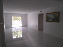 Picture of 1735 NE 164Th St # G210, North Miami Beach, FL 33162