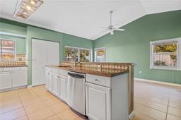 Picture of 1060 NW 124Th Ter, Sunrise, FL 33323