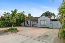 Picture of 840 NE 4Th Pl, Hialeah, FL 33010