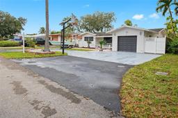 Picture of 4911 SW 29Th Ter, Dania Beach, FL 33312