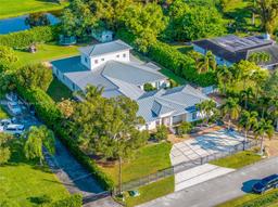 Picture of 16701 SW 49Th St, Southwest Ranches, FL 33331