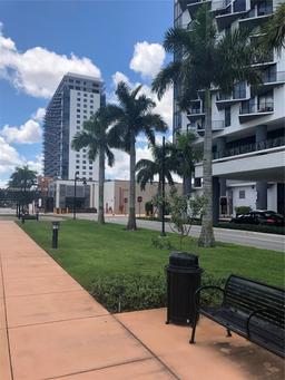 Picture of 5300 Paseo Blvd # 505, Doral, FL 33166