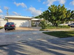 Picture of 11201 NW 59Th Ct, Hialeah, FL 33012