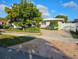 Picture of 11201 NW 59Th Ct, Hialeah, FL 33012