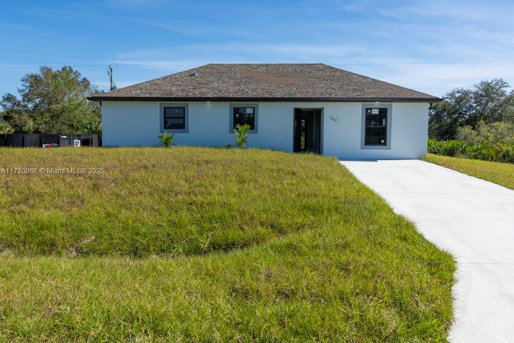 Picture of 1302 Hibiscus Ave, Cape Coral, FL 33972