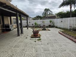 Picture of 1141 SW 109Th Way, Davie, FL 33324