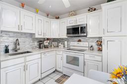 Picture of 2871 Somerset Dr # 102, Lauderdale Lakes, FL 33311