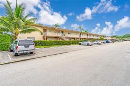 Picture of 7605 NW 5Th Pl # 103, Margate, FL 33063