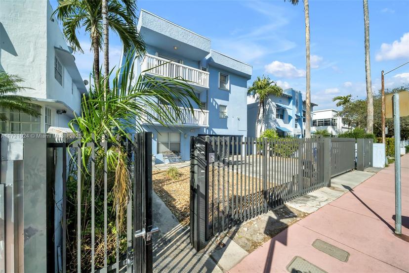 Picture of 1530 Pennsylvania Ave # 203, Miami Beach FL 33139