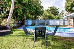 Picture of 1649 NE 8Th Ave, Fort Lauderdale, FL 33305