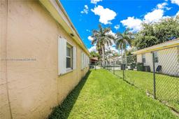 Picture of 725 SW 12Th Ave, Homestead, FL 33030