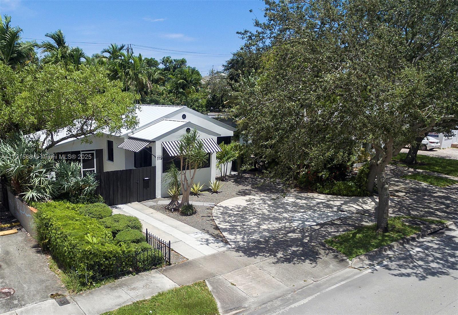 Picture of 223 SW 17Th St, Fort Lauderdale, FL 33315