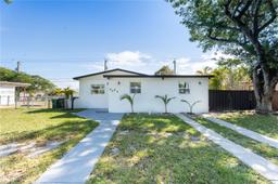 Picture of 9930 Caribbean Blvd, Cutler Bay, FL 33189