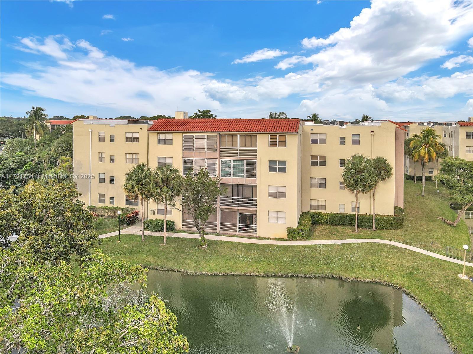 Picture of 1810 SW 81St Ave # 2102, North Lauderdale, FL 33068