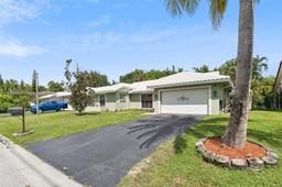 Picture of 2145 NW 85Th Ln, Coral Springs, FL 33071