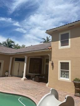 Picture of 1202 NW 137Th Ave, Pembroke Pines, FL 33028