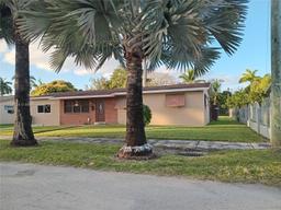 Picture of 51 NW 161St St, Miami, FL 33169