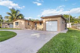 Picture of 6431 SW 7Th St, Pembroke Pines, FL 33023