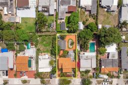 Picture of 830 E 18Th St, Hialeah, FL 33013