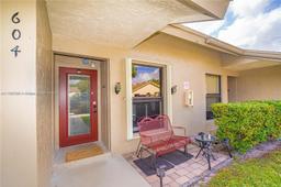 Picture of 3078 S Oakland Forest Dr # 604, Oakland Park, FL 33309