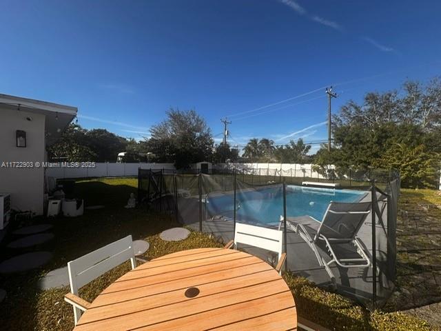 Picture of 6301 SW 39Th Ct, Davie FL 33314