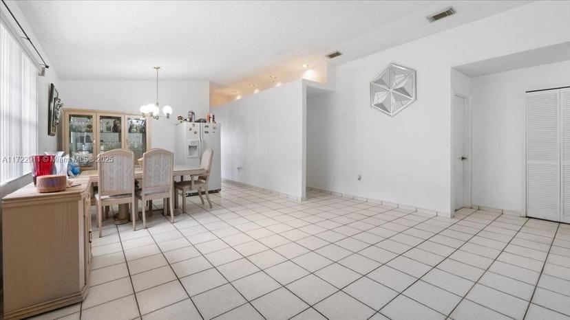 Picture of 7568 W 4Th Ct, Hialeah FL 33014