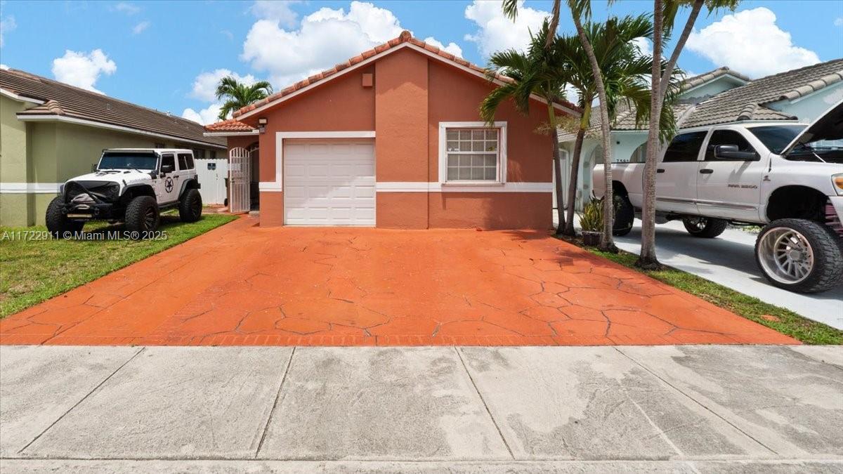 Picture of 7568 W 4Th Ct, Hialeah, FL 33014