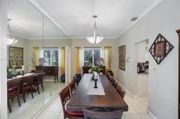 Picture of 1090 Meadowlark Ave # 1090, Miami Springs, FL 33166