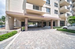 Picture of 2000 S Ocean Blvd # 8D, Lauderdale By The Sea, FL 33062