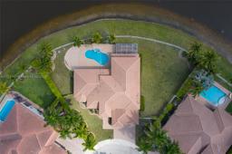 Picture of 934 Gulfstream Ct, Weston, FL 33327