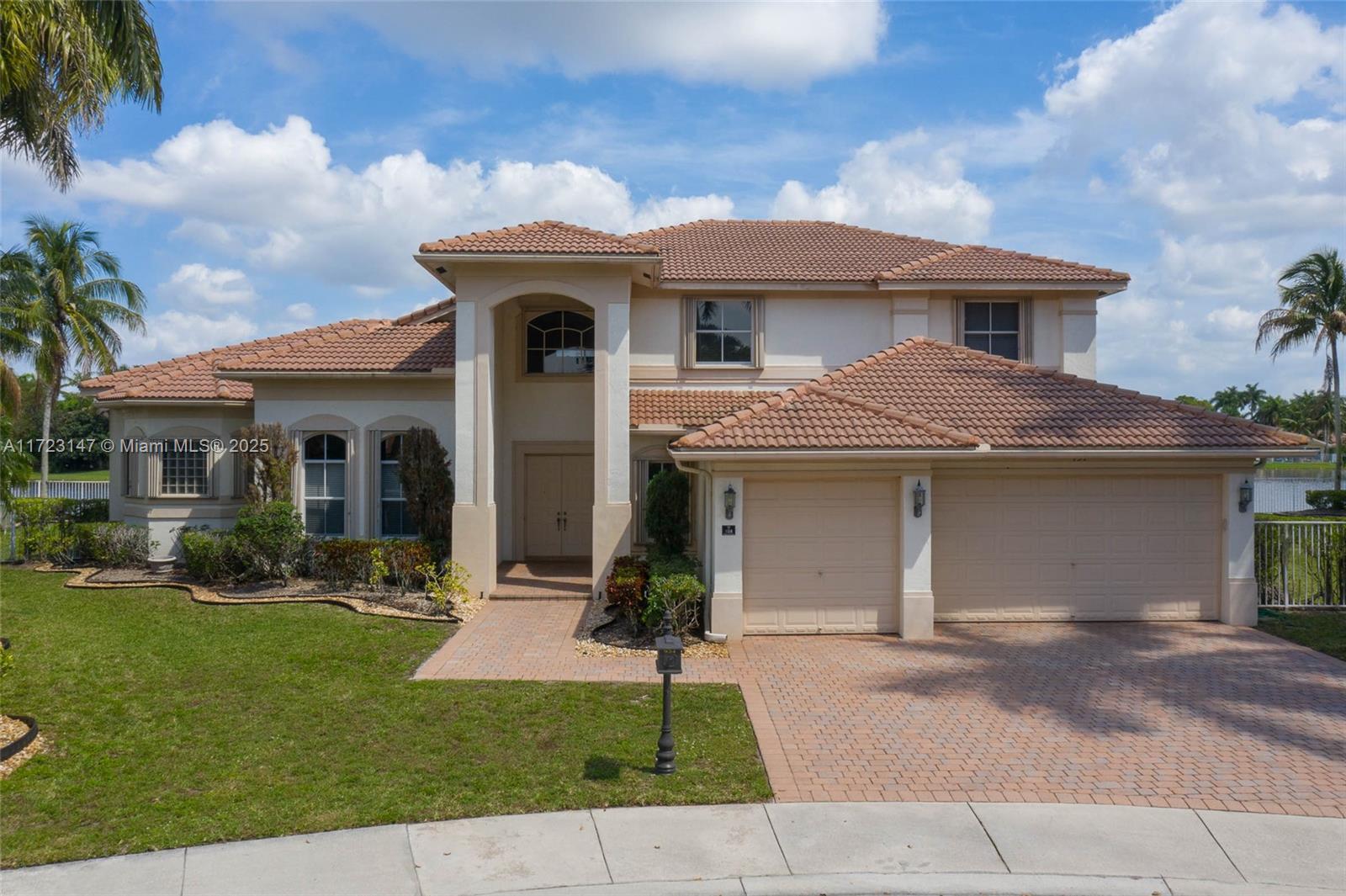 Picture of 934 Gulfstream Ct, Weston, FL 33327