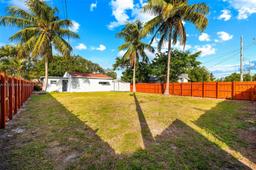 Picture of 2210 Roosevelt St, Hollywood, FL 33020