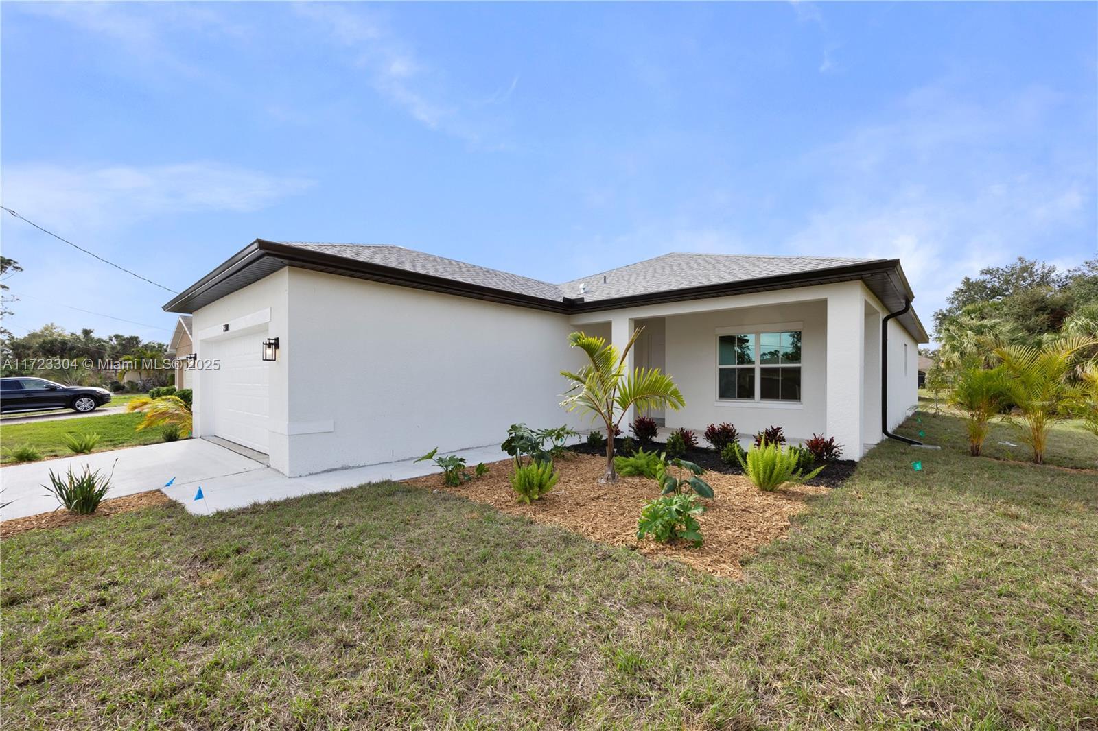 Picture of 5525 Berryman St, Lehigh Acres, FL 33971