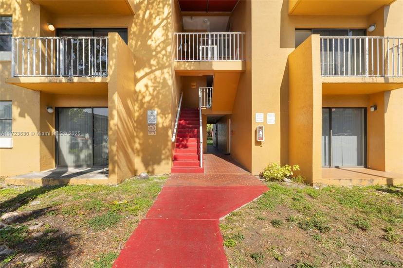 Picture of 15600 SW 80Th St # 203, Miami FL 33193