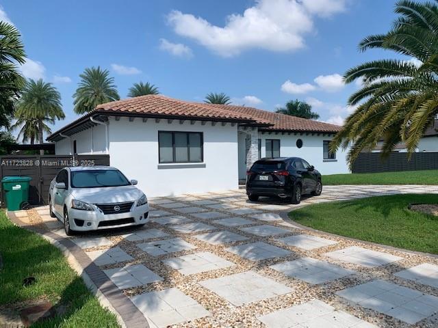 Picture of 19260 SW 134Th Ave Rd, Miami, FL 33177