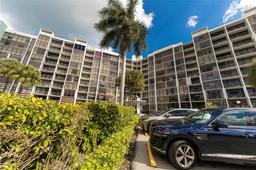 Picture of 400 Leslie Dr # 1117, Hallandale Beach, FL 33009